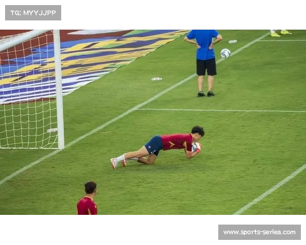 利比亚世界杯预选赛主场遭遇平局 球迷现场激烈表达不满情绪